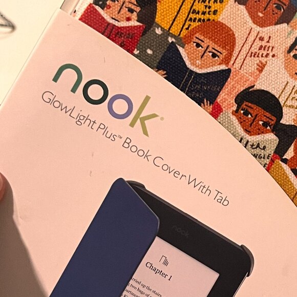 Barnes & Noble Nook GlowLight Plus Cover with Tab Book Club Design (k/x) NEW - Picture 3 of 14